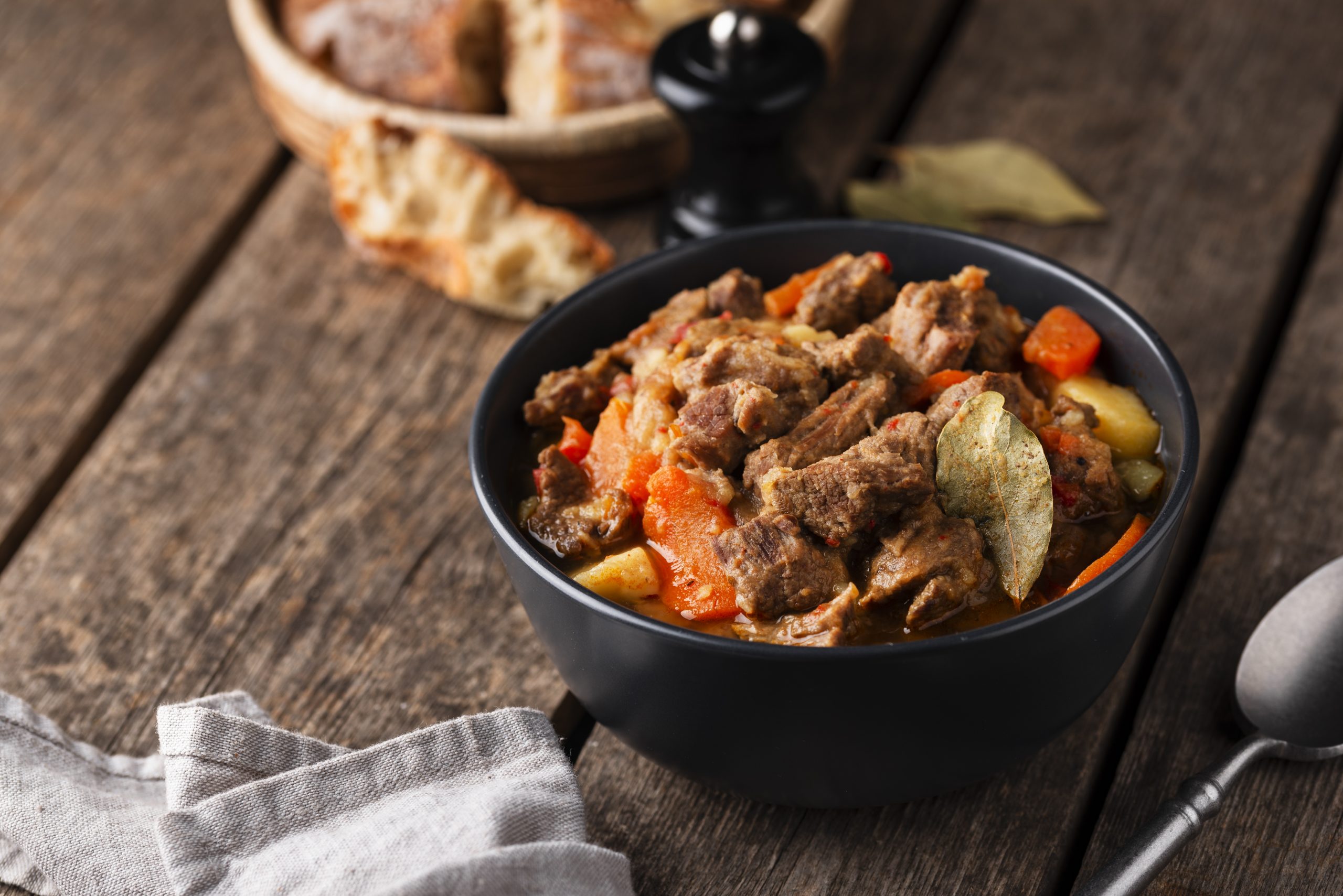 CARNE DE PANELA ORANGES ALIMENTOS COM MANDIOCA